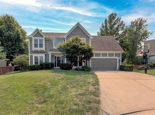 9809 W 131st Ter, Overland Park, KS 66213