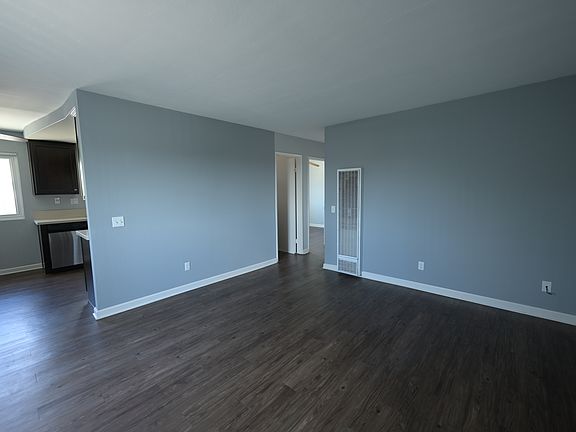 3rd image of 4605 Georgia St #3U