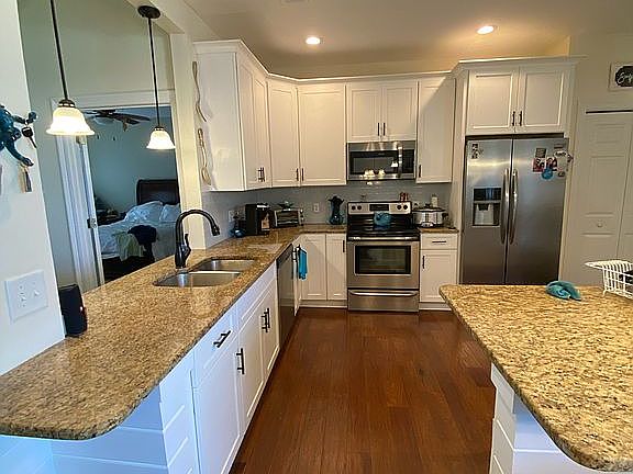 3rd image of 282 White Heron Dr