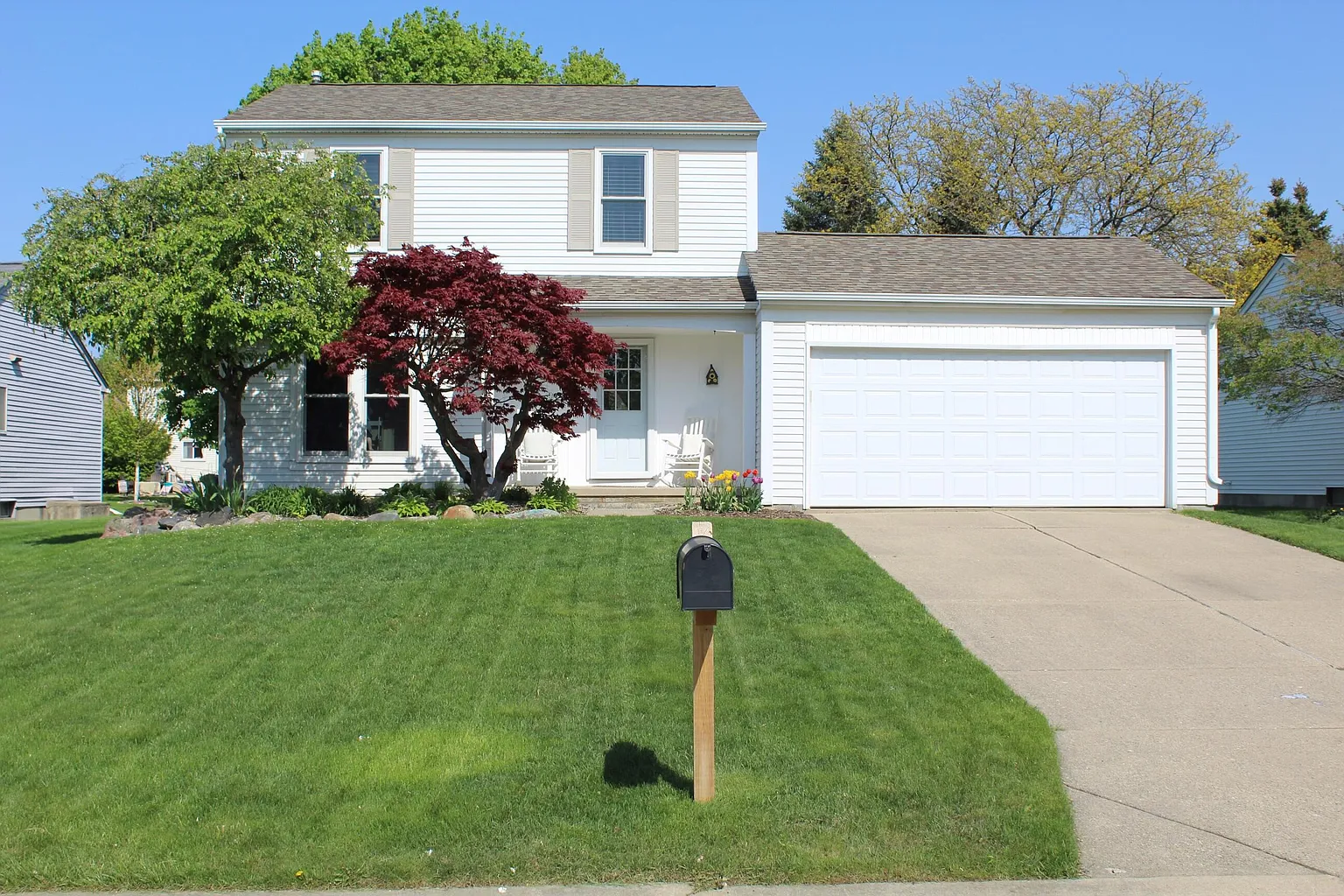 151 Dalton Dr photo 1