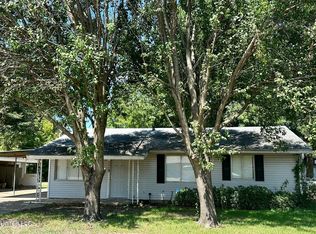 506 Meadow Ln, Cleveland, MS 38732