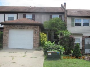 215 Apples Way, Batavia, OH 45103