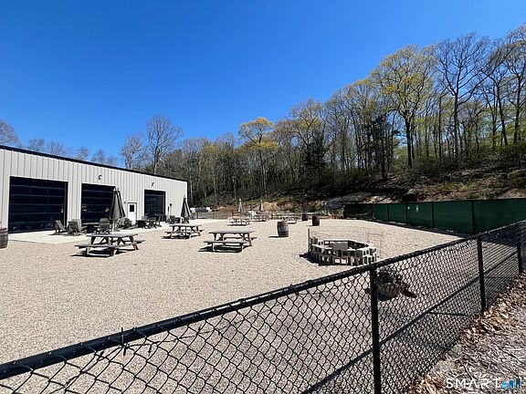3rd image of 972 Long Cove Road