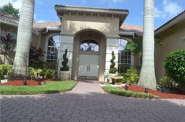 1st image of 5127 NW 57th Ter