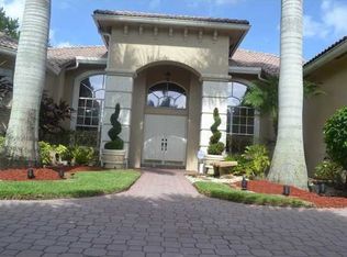 5127 NW 57th Ter, Coral Springs, FL 33067