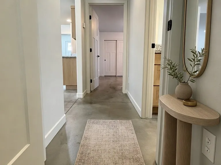 1048 Whipple St — Photo 20