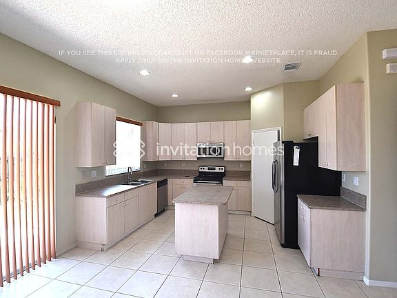4th image of 2245 NW 76th Ter