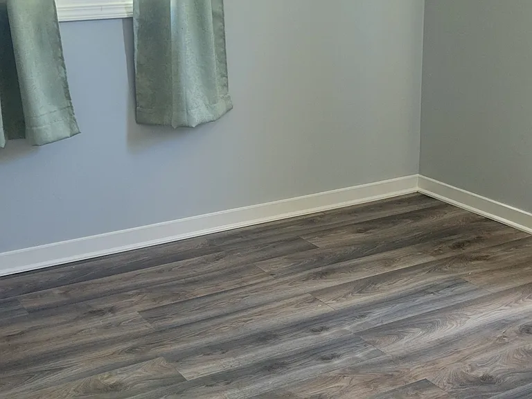447 S Park Rd — Photo 10