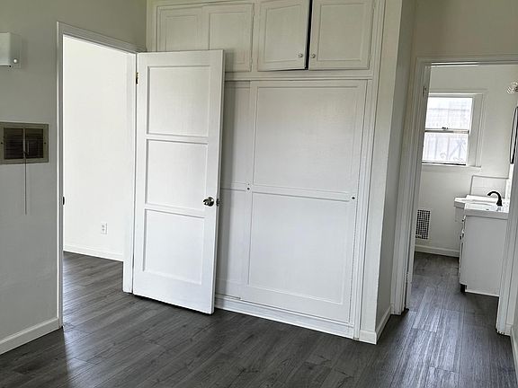 5th image of 6177 Otis Ave #6177