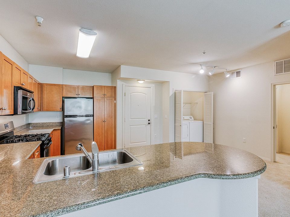 Chef inspired kitchens featuring granite countertops