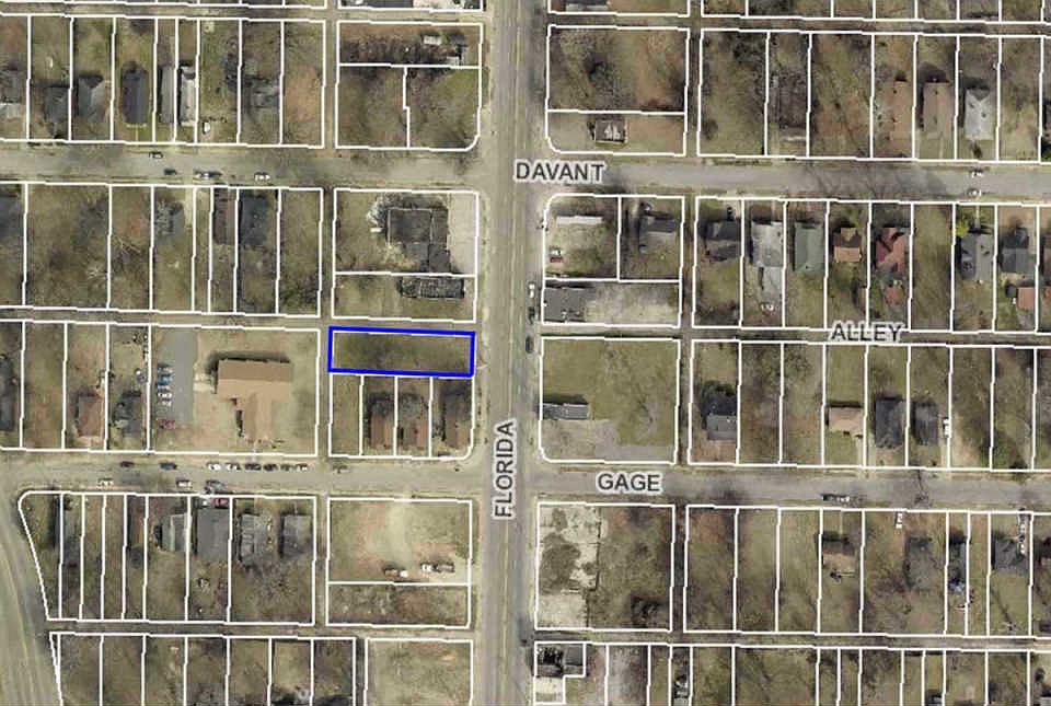 2nd image of 2177 Florida St