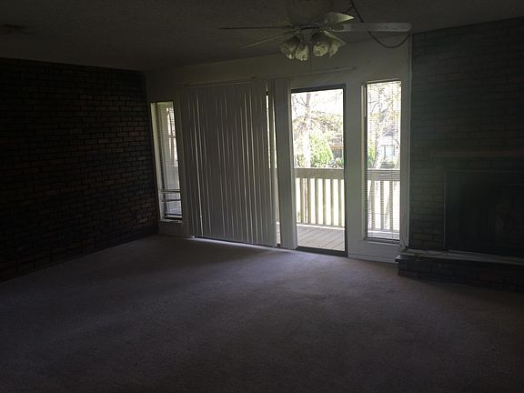 2nd image of 15919 Golf Club Dr APT 209