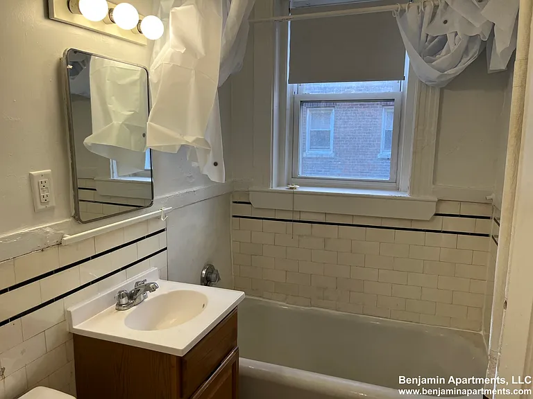 88 Washington St #8 — Photo 10