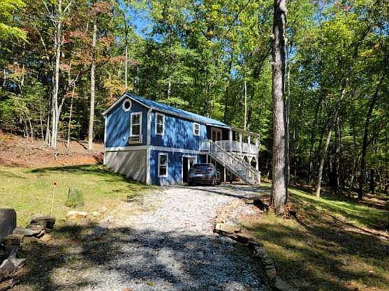 2 bed, 700 sqft, $1,450 — Photo 2