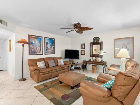 100 SE 6th Avenue #304, Pompano Beach, FL 33060