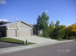 5740 Bridgehead Dr, Colorado Springs, CO 80911