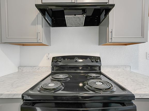 5th image of 415 N State Ave APT 3