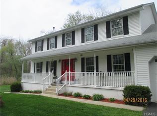 326 Strawtown Rd, New City, NY 10956