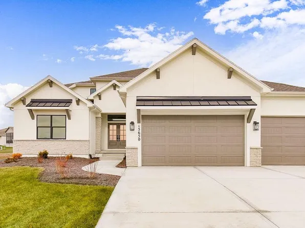 15650 W 166th St, Olathe, KS 66062