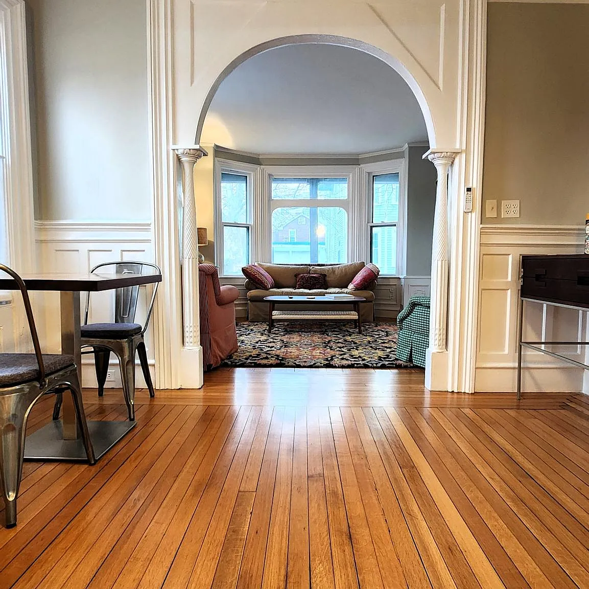 1 bed, 900 sqft, $2,400 — Photo 4