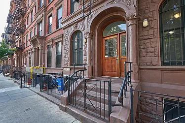 Rented by Harlem Lofts
