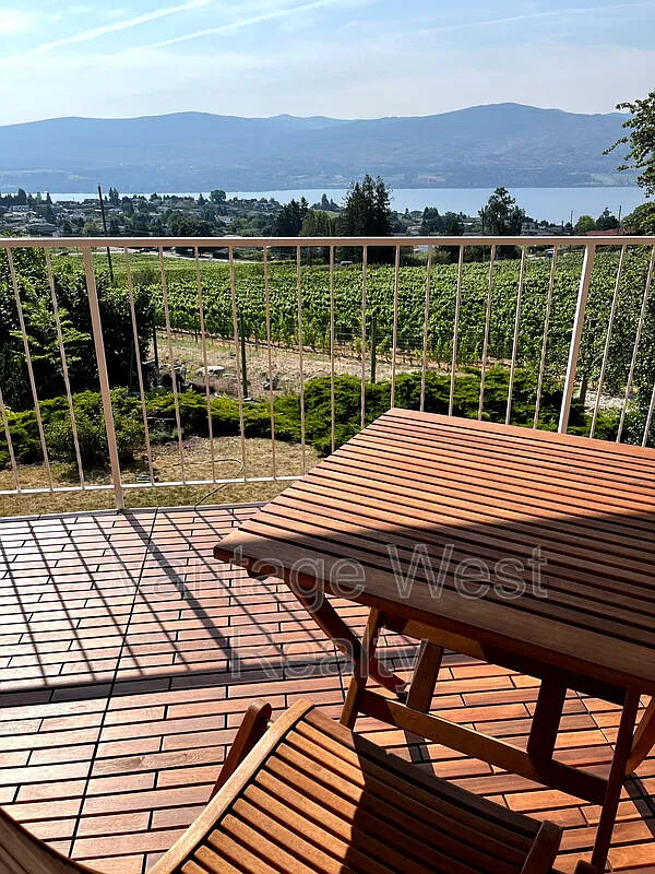 3 bed, 2.0 bath, $2,700 — Photo 1
