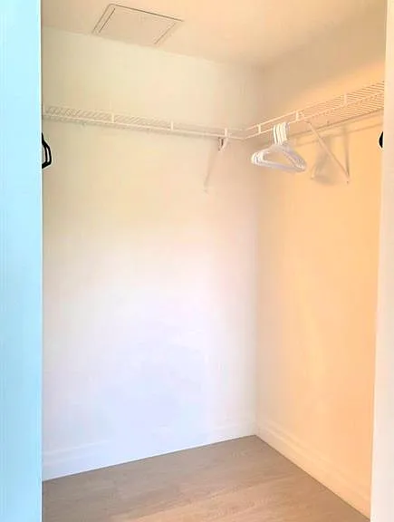 3290 Stella Cres #404 — Photo 8