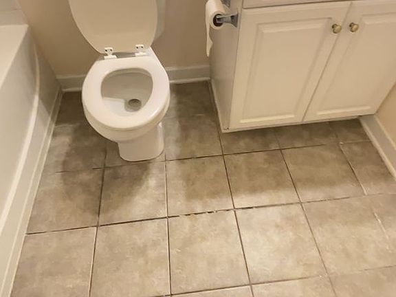 5th image of 200 Castle Dr Unit 1358-63
