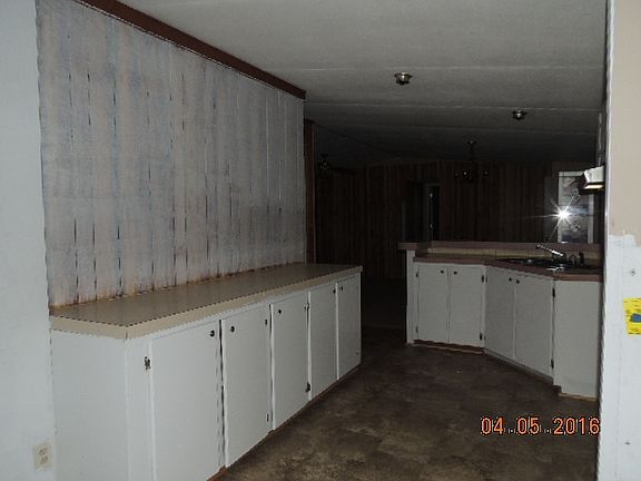 3rd image of 7545 Old Turnpike Ln