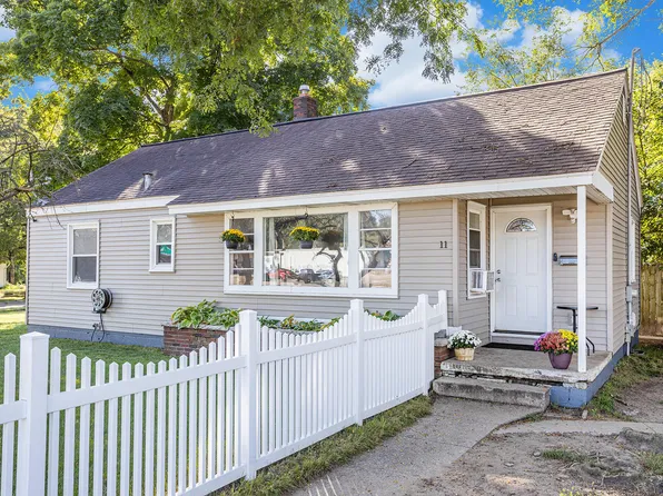 11 Coolidge Ave W, Battle Creek, MI 49037