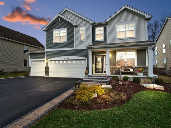 1726 Serenity Dr, Antioch, IL 60002