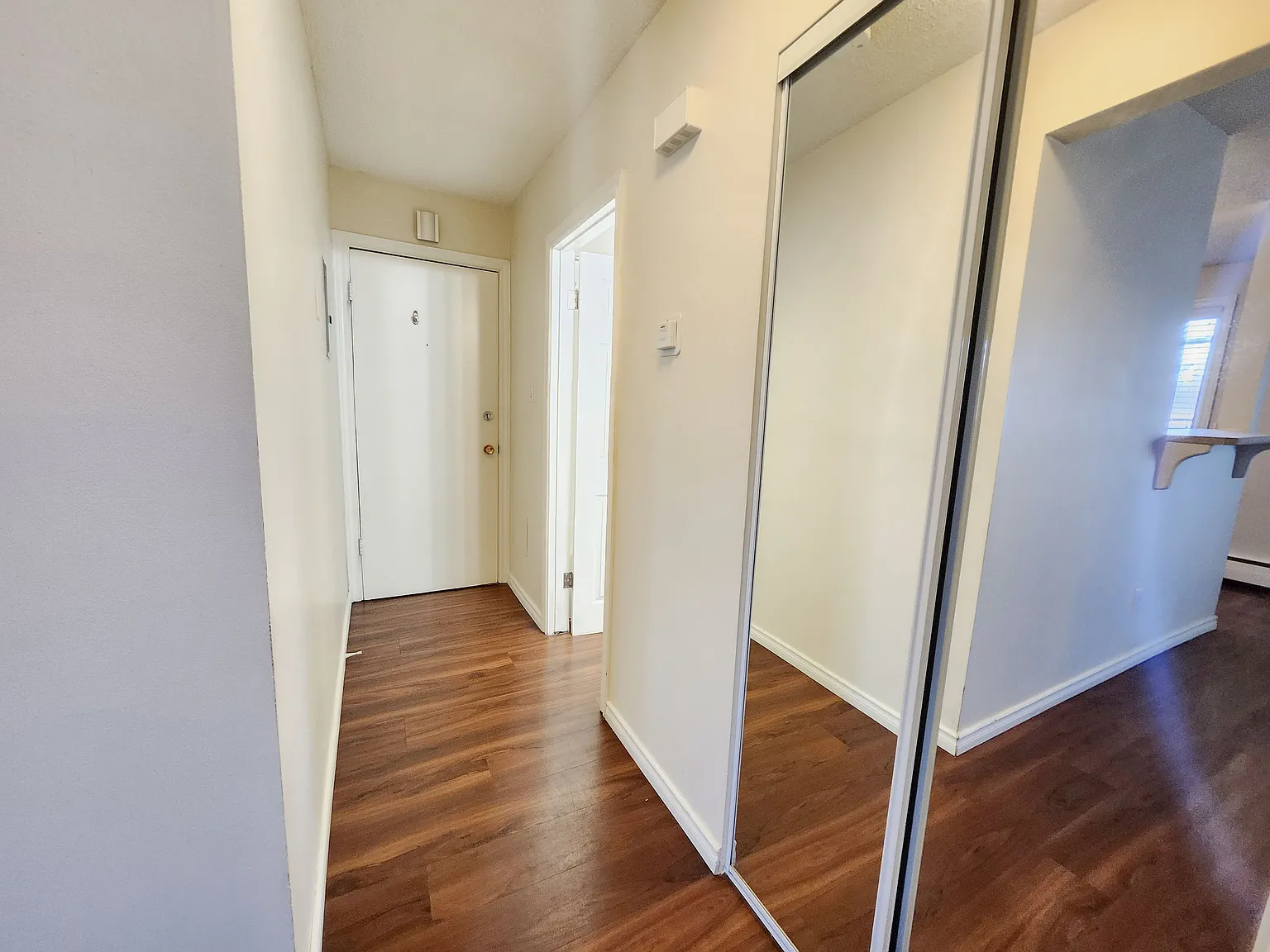 3409 Centre Street NW — Photo 3