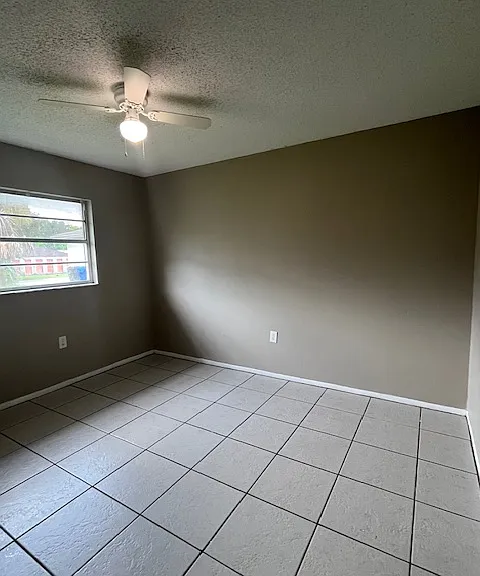 1905 Kelley Ave #3 — Photo 28