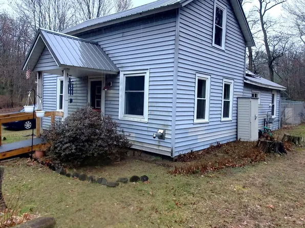 5720 N Weber Rd, Whitehall, MI 49461