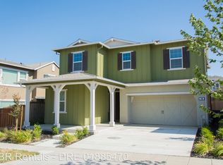 140 W Stiles Ln, Mountain House, CA 95391