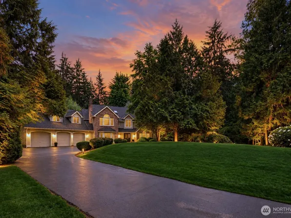 14214 216th Avenue NE, Woodinville, WA 98077