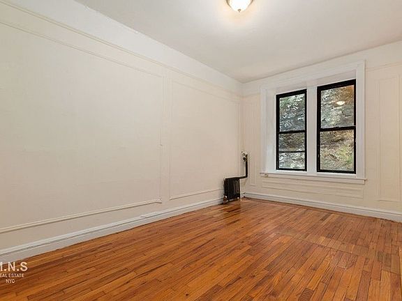 4th image of 19 Seaman Ave #4JJ