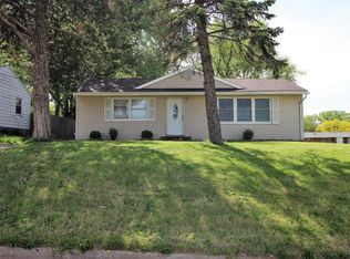 1824 Logan St, Muscatine, IA 52761