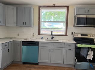 152 E Hollis St UNIT 1, Nashua, NH 03060