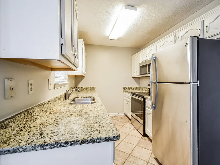 6926 Ginwood Cv — Photo 7