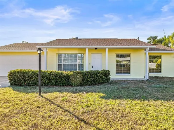 8290 122nd St, Seminole, FL 33772
