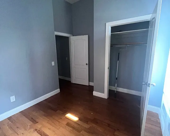 808 22nd St #1EE — Photo 3