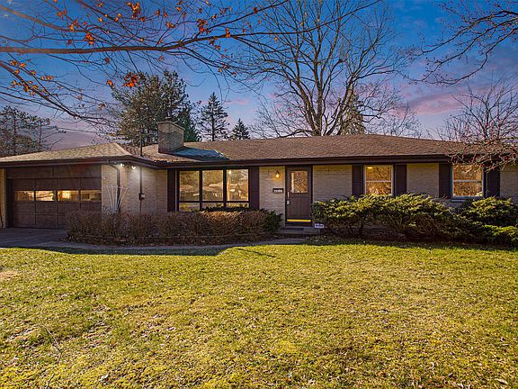 2nd image of 4517 Canterbury Ave