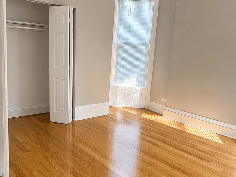 4615 S Vincennes Ave #1 — Photo 5