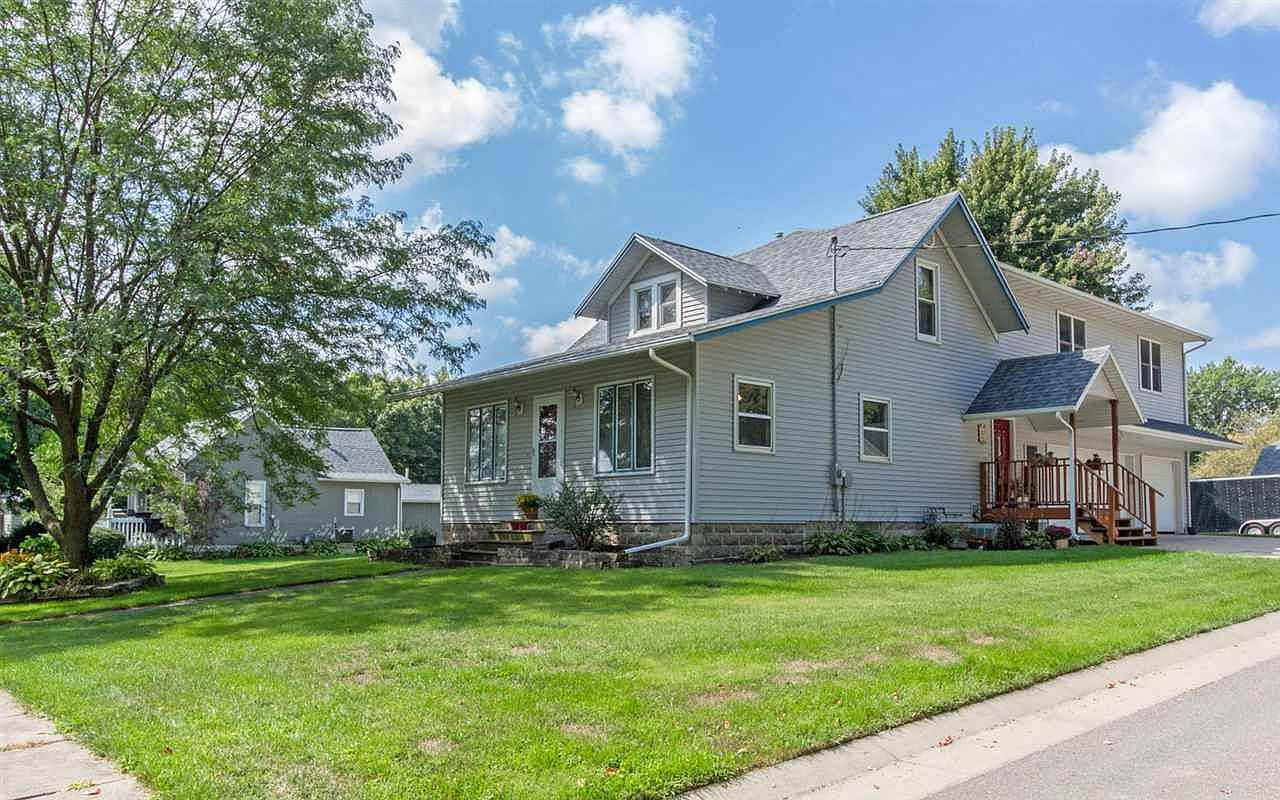 721 5th St, Kalona, IA 52247 Zillow