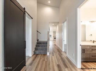 11521 N Zevon Ln, Rathdrum, ID 83858