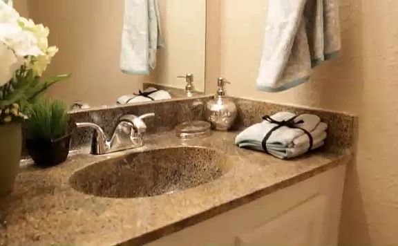 2nd image of 600 Wembley Cir
