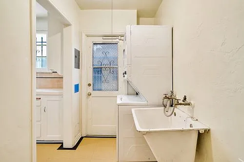 1293 S Cloverdale Ave #1293 — Photo 14