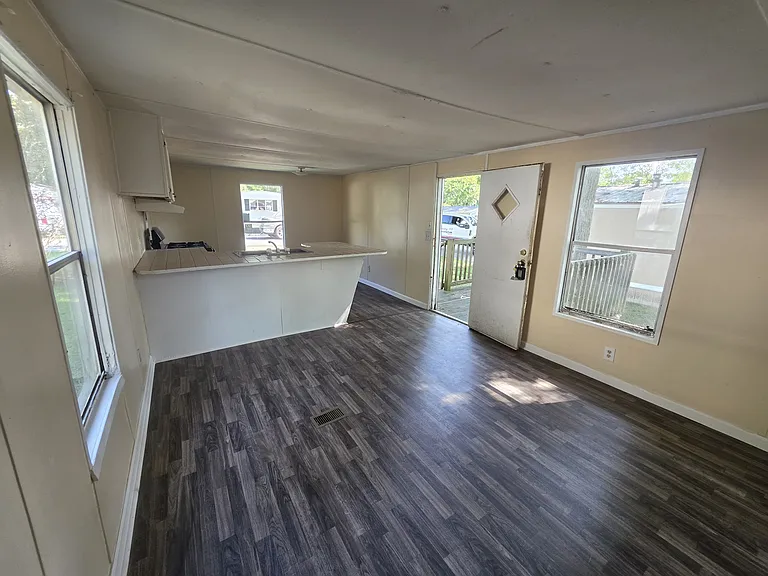Swan Lake - Rent to Own — Photo 56