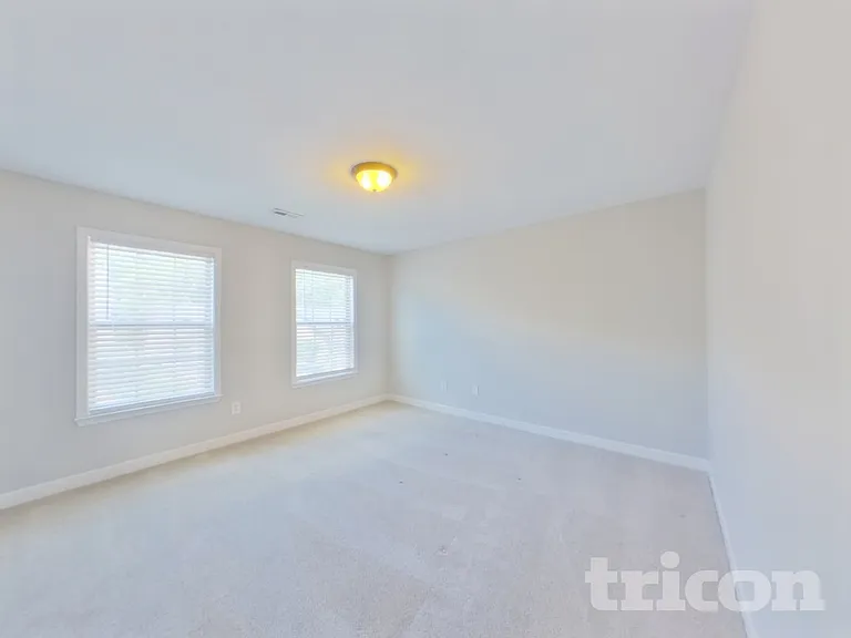 213 Dellwood Dr — Photo 15
